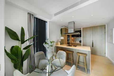 2 bedroom flat to rent, River Park Tower, London SW8
