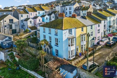 4 bedroom end of terrace house for sale, Albert Terrace, Portland