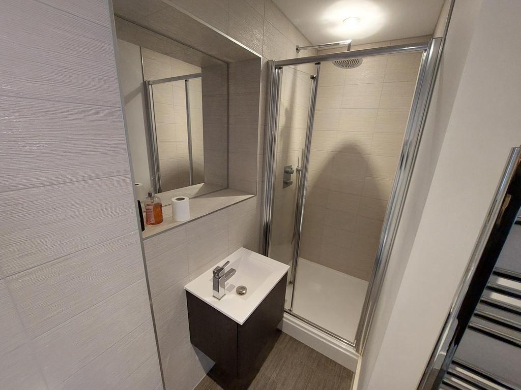 En-suite Bathroom