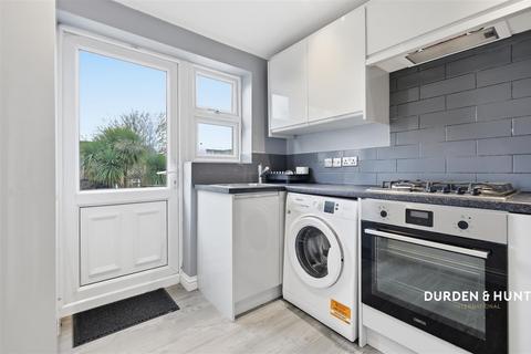undefined, Stanley Road, Hornchurch, RM12