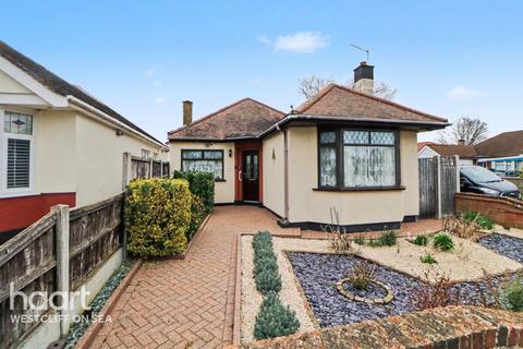 undefined, Lawn Avenue, SOUTHEND-ON-SEA