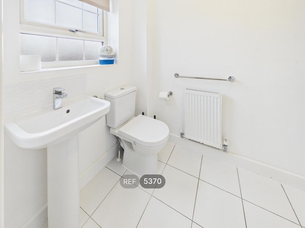 En Suite Bathroom
