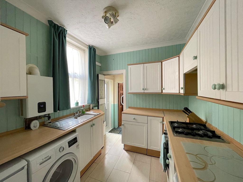 Kitchen (1)