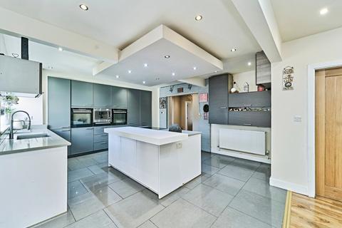 4 bedroom bungalow for sale, Woodhouse Lane, Stafford ST18