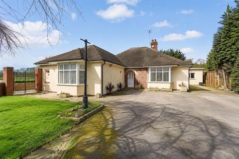 4 bedroom bungalow for sale, Woodhouse Lane, Stafford ST18