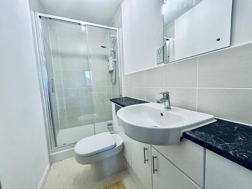 En-suite Bathroom
