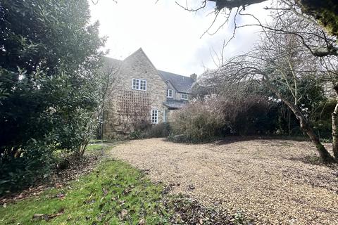 undefined, Minster Lovell, WITNEY