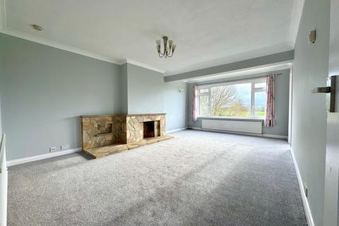 2 bedroom maisonette to rent, Wood Street, Chelmsford, Essex, CM2 8BL