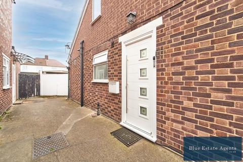 undefined, Ashton Gardens, Hounslow, TW4