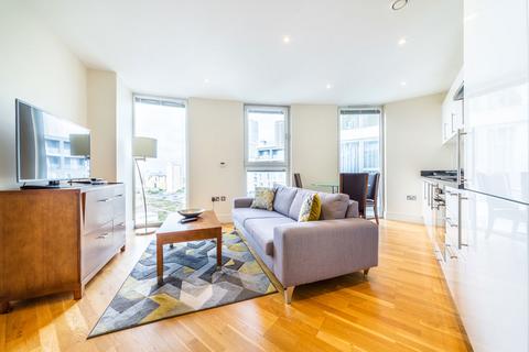 1 bedroom flat to rent, Quadrant Walk, London E14