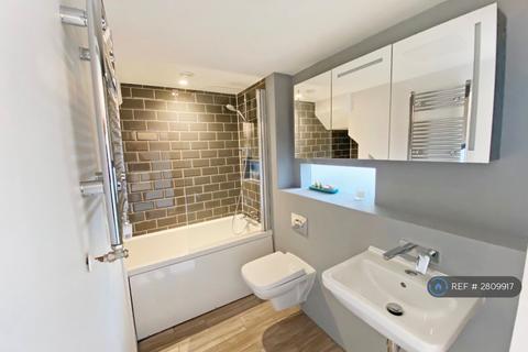 undefined, Mcdonald Road, Edinburgh, EH7