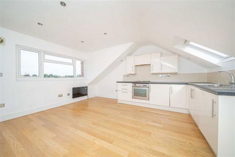 undefined, Kingston Road, Teddington TW11