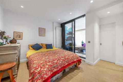 1 bedroom flat to rent, Station Road, Kingston Upon Thames KT1