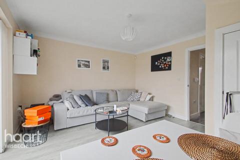 undefined, Mikanda Close, Wisbech