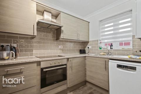 undefined, Mikanda Close, Wisbech