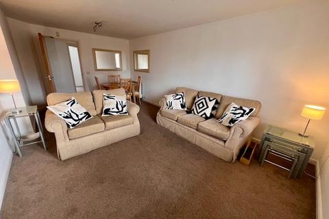 2 bedroom flat to rent, Messina House, Vellacott Close, Cardiff