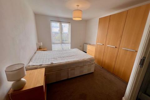 2 bedroom flat to rent, Messina House, Vellacott Close, Cardiff