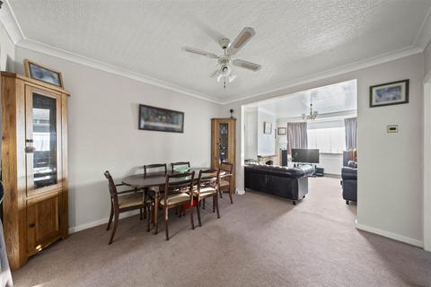 undefined, Kingswood Avenue, South Croydon