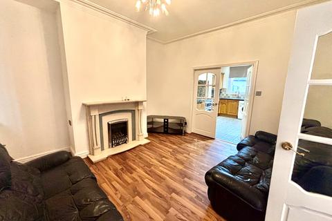 Taunton Road, Ashton-under-Lyne, OL7