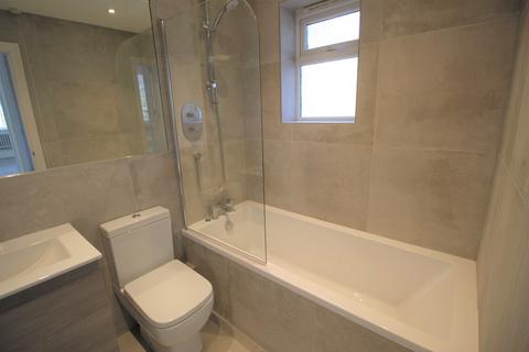 undefined, 2 Linden Road, Bedford MK40