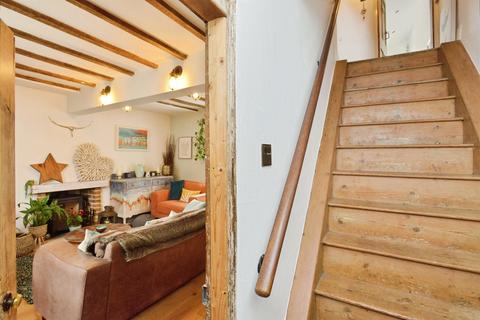 3 bedroom end of terrace house for sale, High Street, Stony Stratford, Milton Keynes