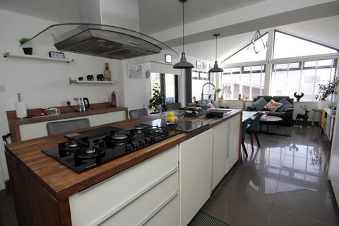 undefined, Crosshouse Road, Kilmaurs KA3