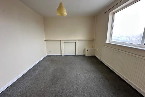 1 bedroom flat to rent, Forton Road, Gosport, PO12