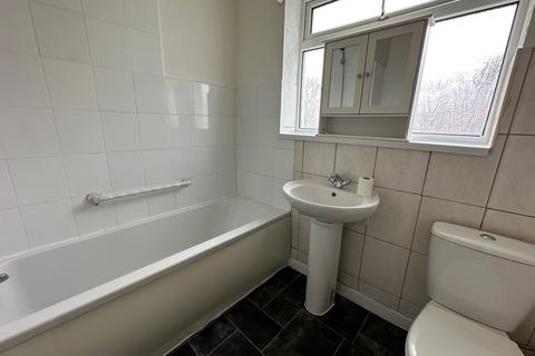 1 bedroom flat to rent, Forton Road, Gosport, PO12
