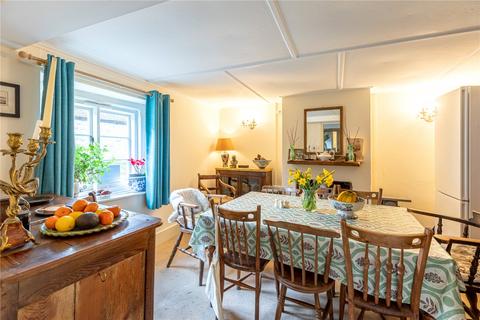 undefined, East Kennett, Marlborough, Wiltshire, SN8
