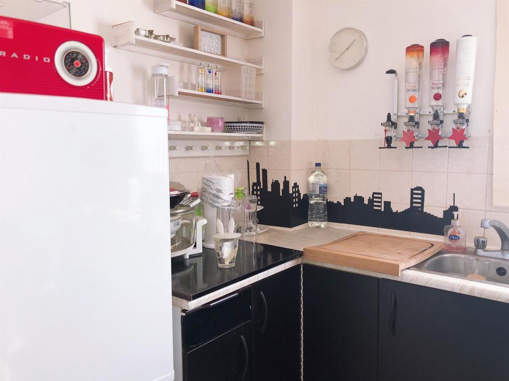 One Bedroom Ground Floor Flat
