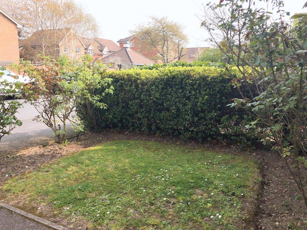 One Bedroom Ground Floor Flat
