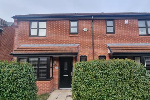 3 bedroom semi-detached house to rent, Merton Crescent, Stockport, SK4
