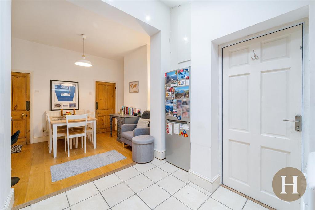 Hadleigh Estate Agents-26.jpg