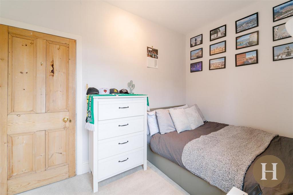 Hadleigh Estate Agents-10.jpg