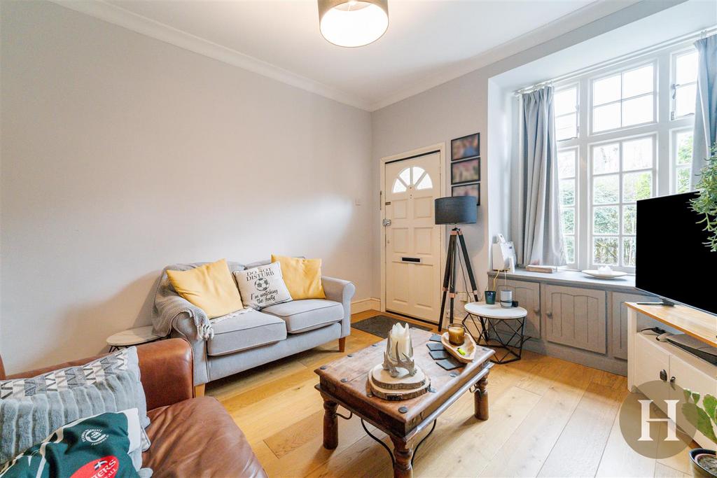 Hadleigh Estate Agents-3.jpg
