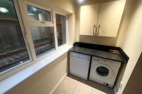 3 bedroom house to rent, Hottom Gardens, Bristol, BS7