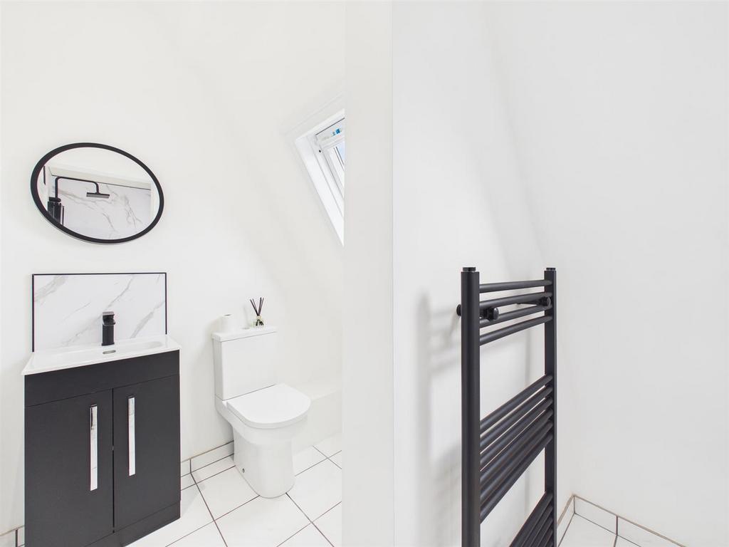 Bath 4.jpg