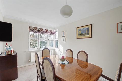 4 bedroom detached house for sale, Grange Farm Close, Toton