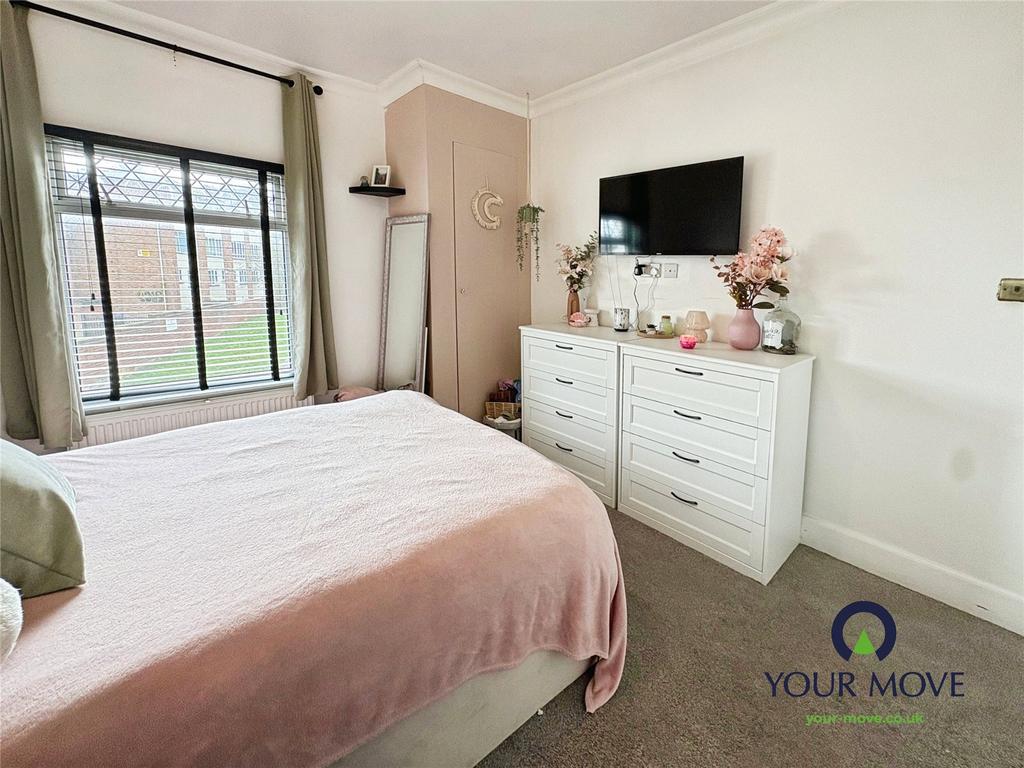 Bedroom 1 No. 11