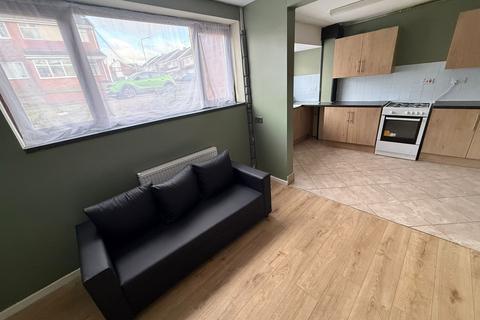 undefined, Dunstall Avenue, Wolverhampton, WV6