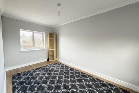undefined, Tennyson Drive, Newport Pagnell, MK16