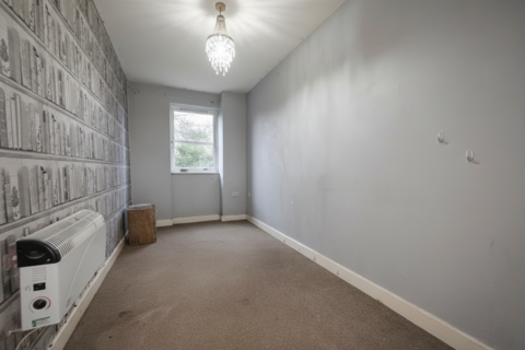 2 bedroom flat to rent, Cook Street, Wednesbury, WS10