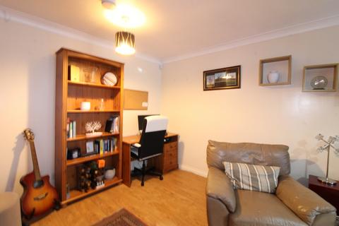 1 bedroom flat to rent, South Campbell Street, Paisley, PA2