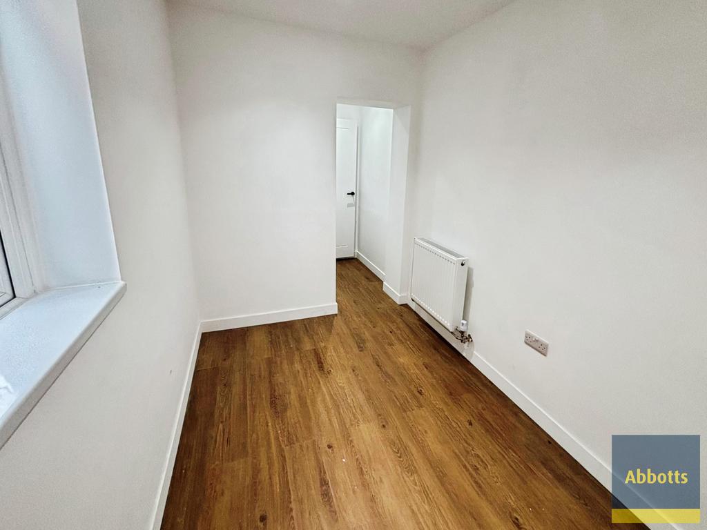 Room 4