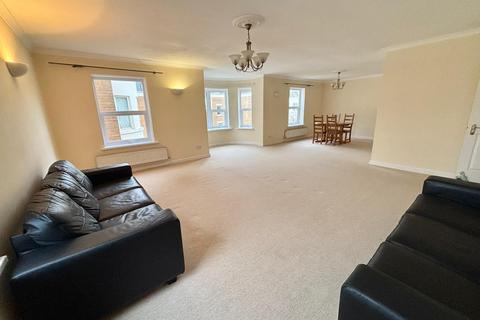 undefined, Grosvenor Square, SOUTHAMPTON