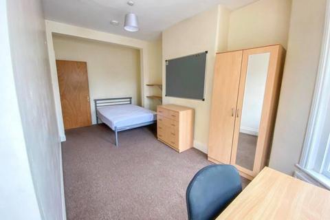 6 bedroom house share to rent, Muller Road, Bristol, BS7