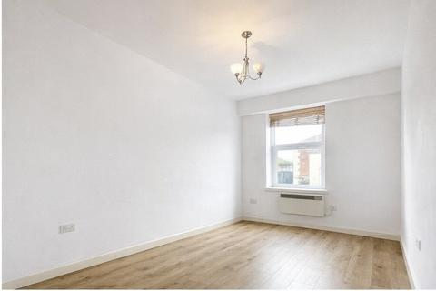 undefined, Millbrook Road East, SOUTHAMPTON