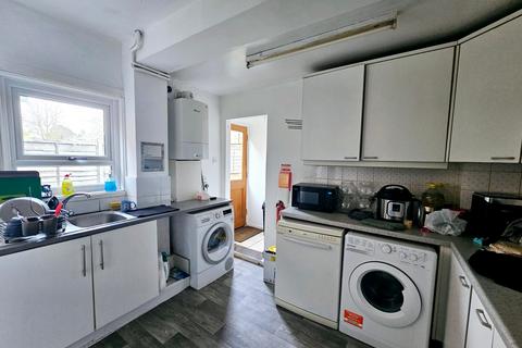 4 bedroom house to rent, Morris Road, SOUTHAMPTON