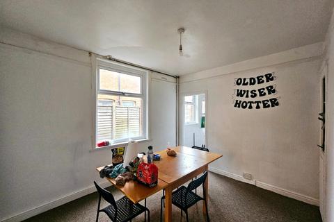 4 bedroom house to rent, Morris Road, SOUTHAMPTON