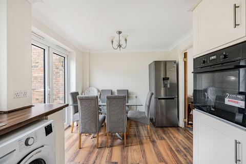 undefined, Gaskell Close, Holybourne, Alton, Hampshire